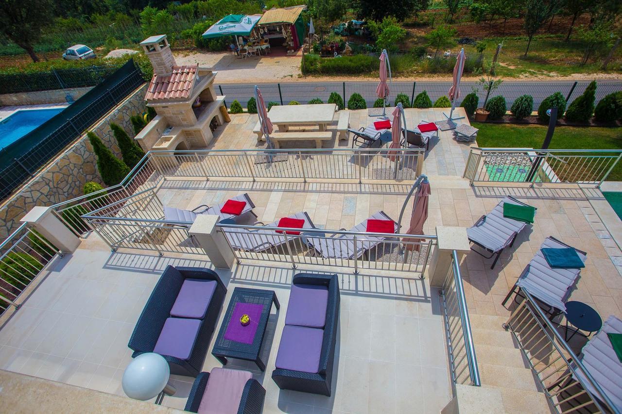 Hotel Casa Del Sole Kaštelir Zewnętrze zdjęcie